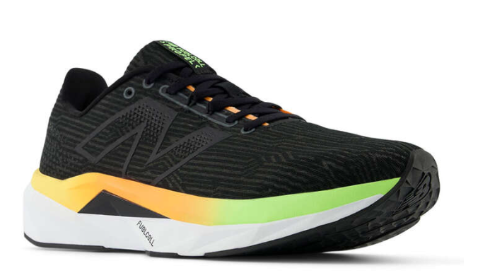 New Balance FuelCell Propel V5 Mens Running Shoes