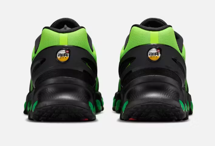 Air Max DN8 "Green Strike"